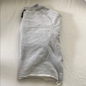 H&M grey basic cropped sweater